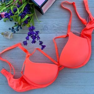 Victoria’s Secret strappy sexy bra